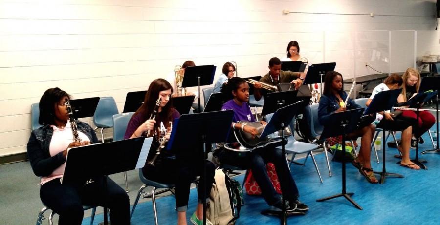 MSMS Blue Notes students preparing for an afternoon of practicing. 