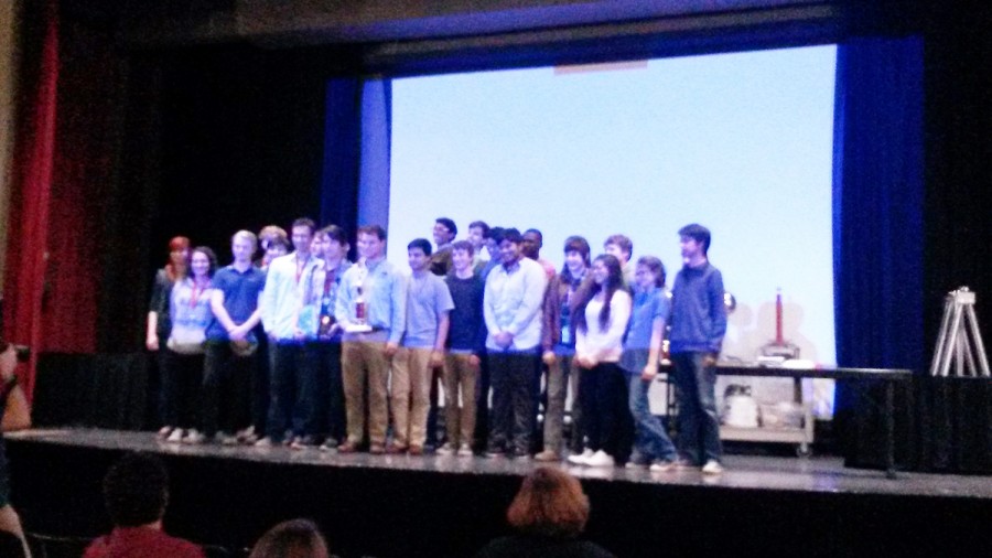 MSMS physics team receives awards at UA Physics Competition. 