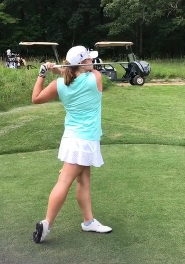 Devon+Matheny+prepares+for+the+upcoming+season+by+striving+to+perfect+her+golf+swing.