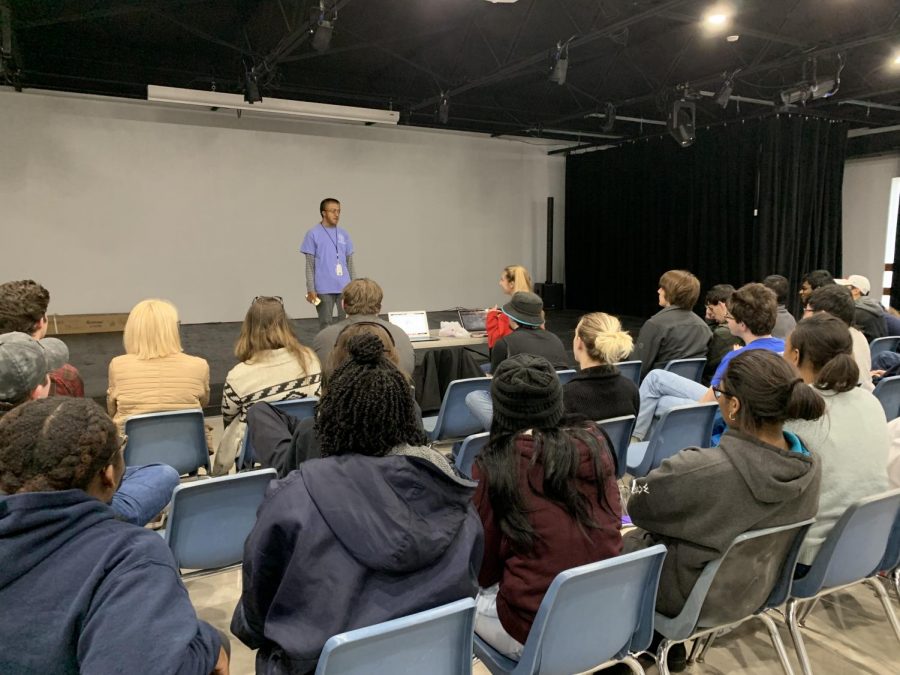 Dev Jaiswal introduces the spelling bee to the audience.