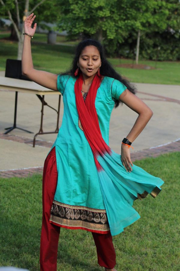 Likhitha Polepali dances to an Indian song.