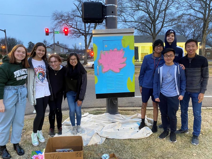 MSMS Interact Club traveled downtown this week to make Main Street their canvas.