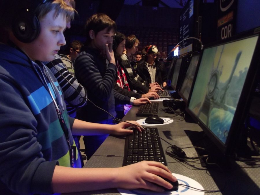 As live in-person sports are being canceled across the world, many are turning to the world of e-sports.