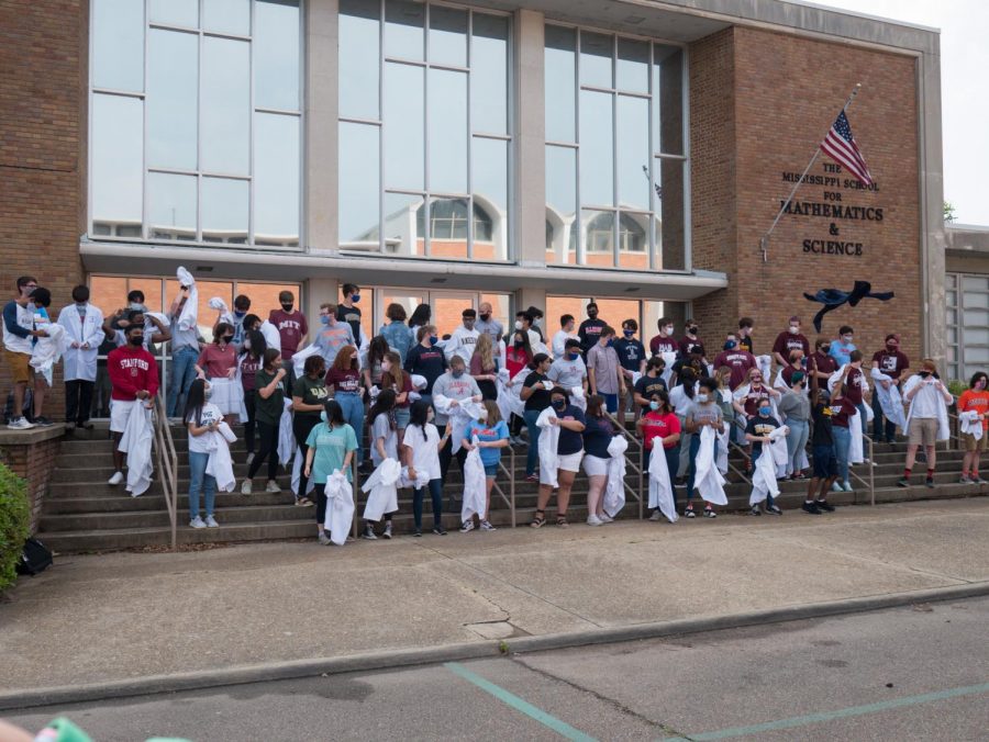 Despite the irregularities of the last year, seniors were able to celebrate with the MSMS tradition of senior reveal day.