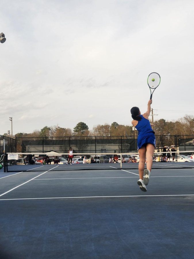 Blue Waves tennis loses second match of season to Starkville
